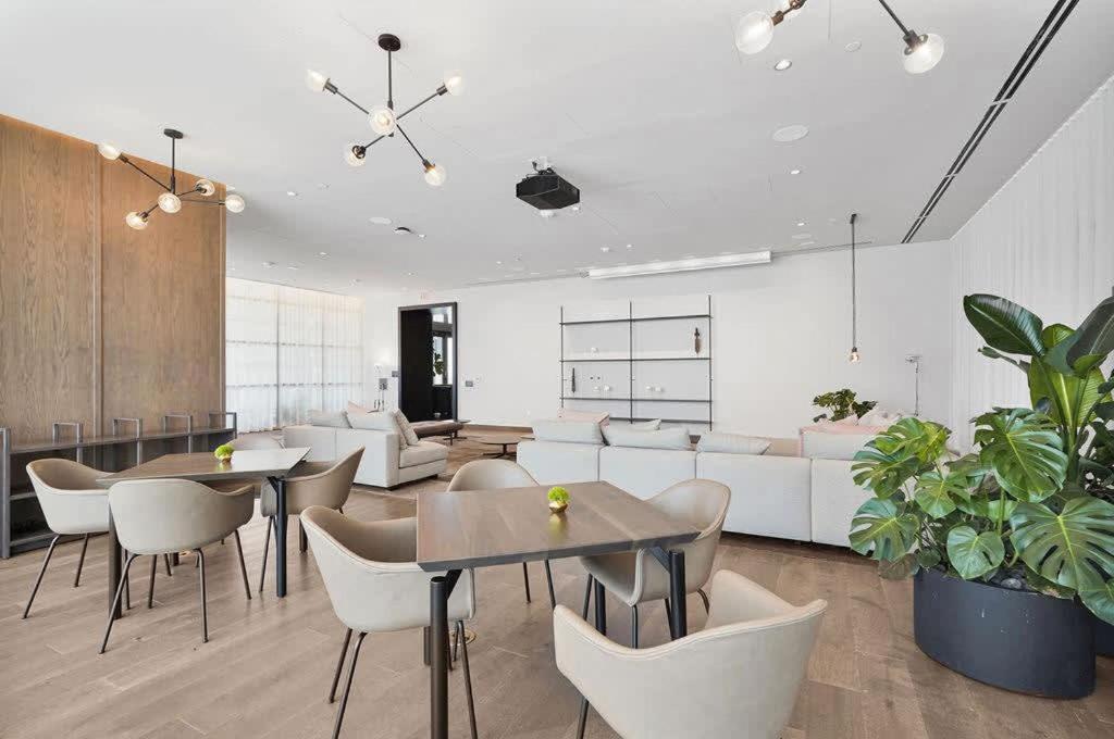 Apartamento Chic Downtown - Views Gym & Pool *