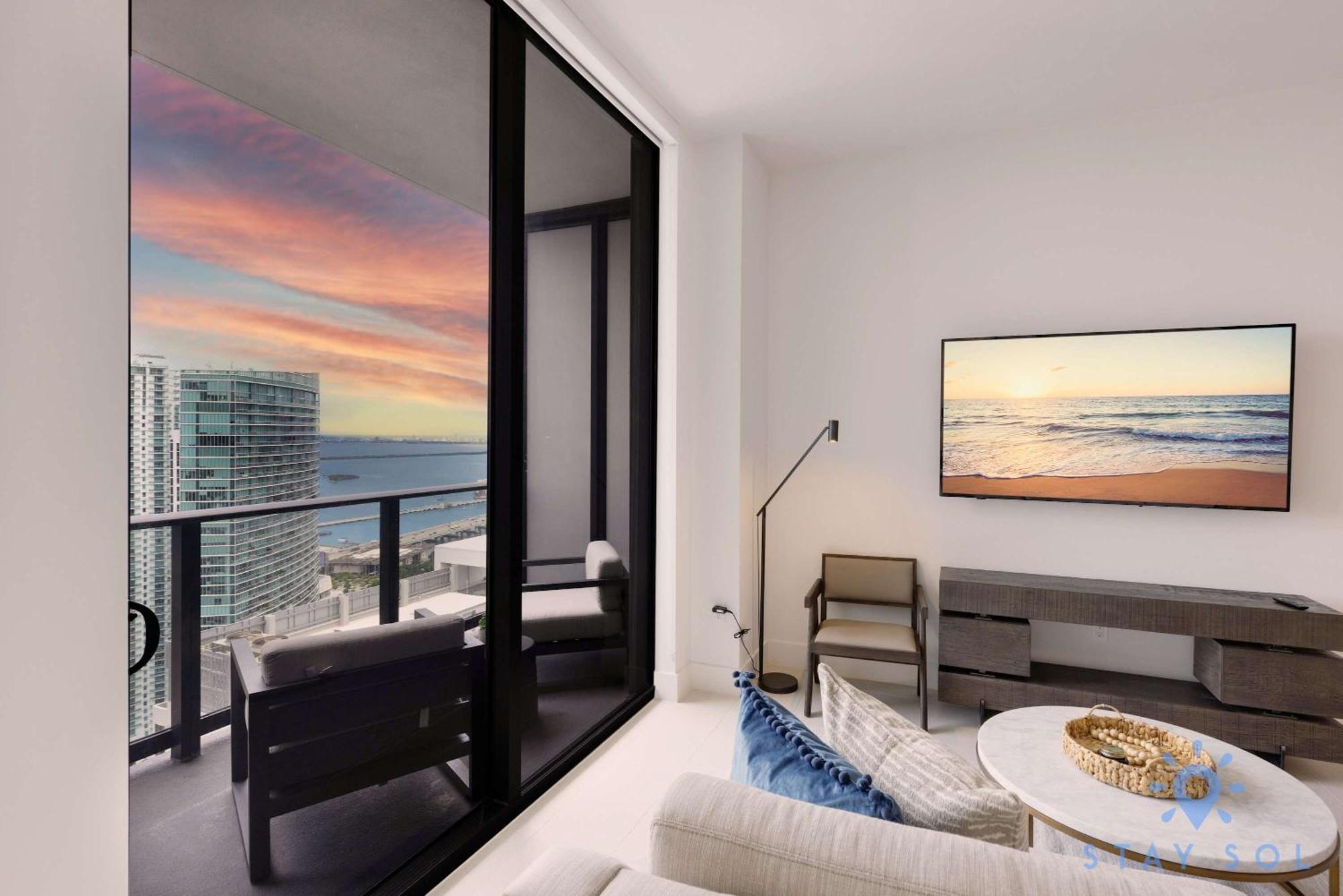Chic Downtown - Views Gym & Pool Apartamento *