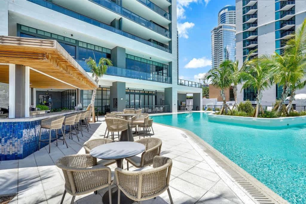 Apartamento Chic Downtown - Views Gym & Pool *